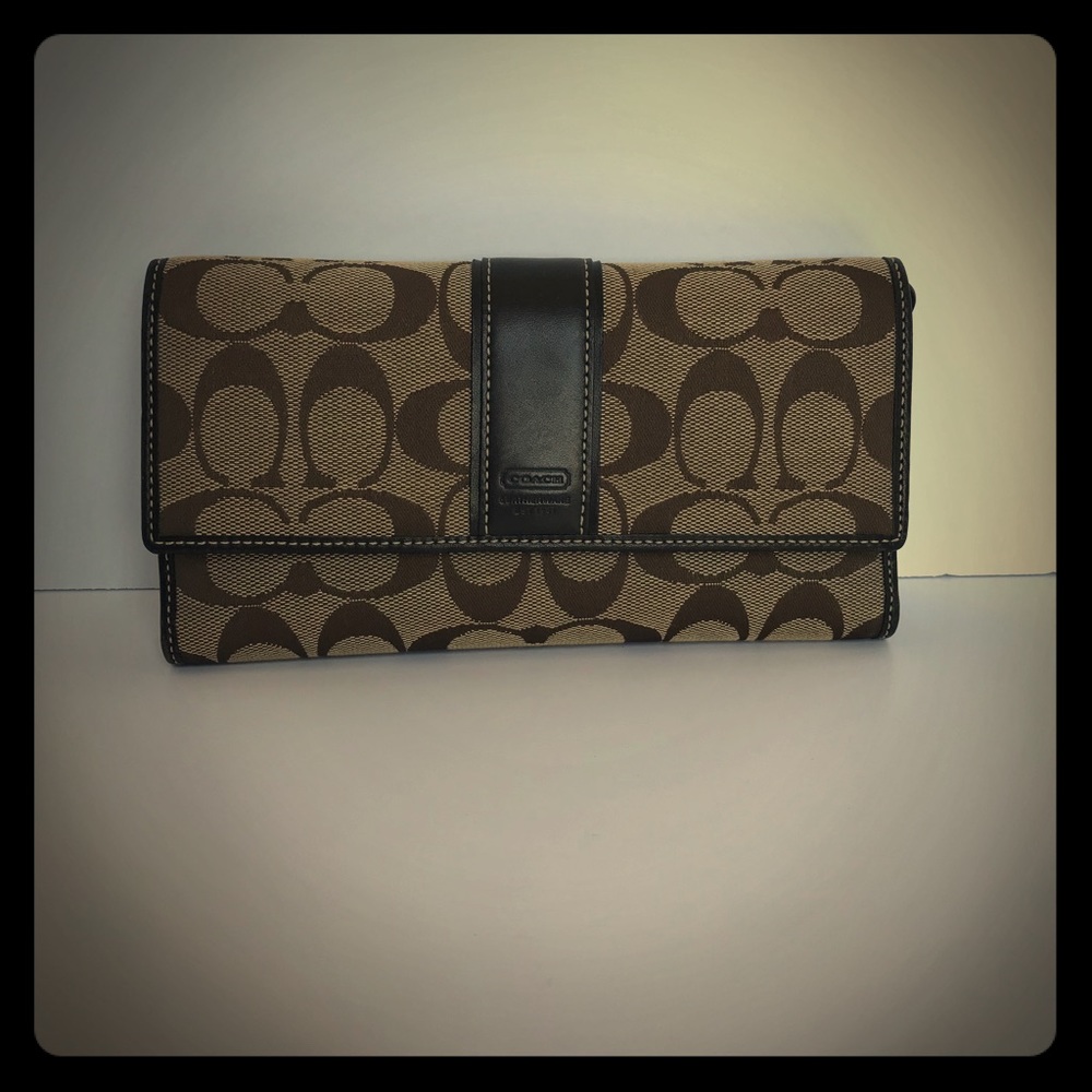 Coach wallet